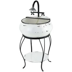 Freswick Colonial White Garden Item